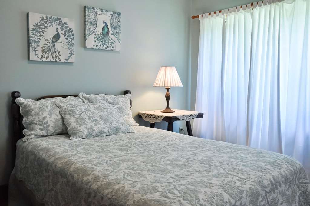 Seven Hills Inn Lenox Ruang foto