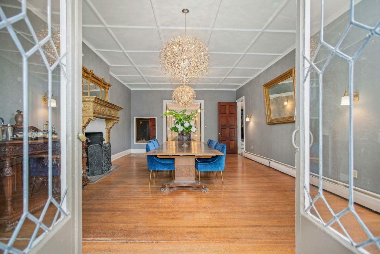 Seven Hills Inn Lenox Bagian luar foto