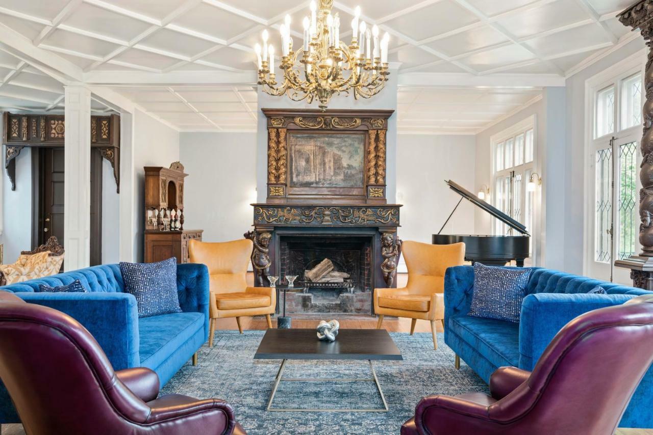 Seven Hills Inn Lenox Bagian luar foto