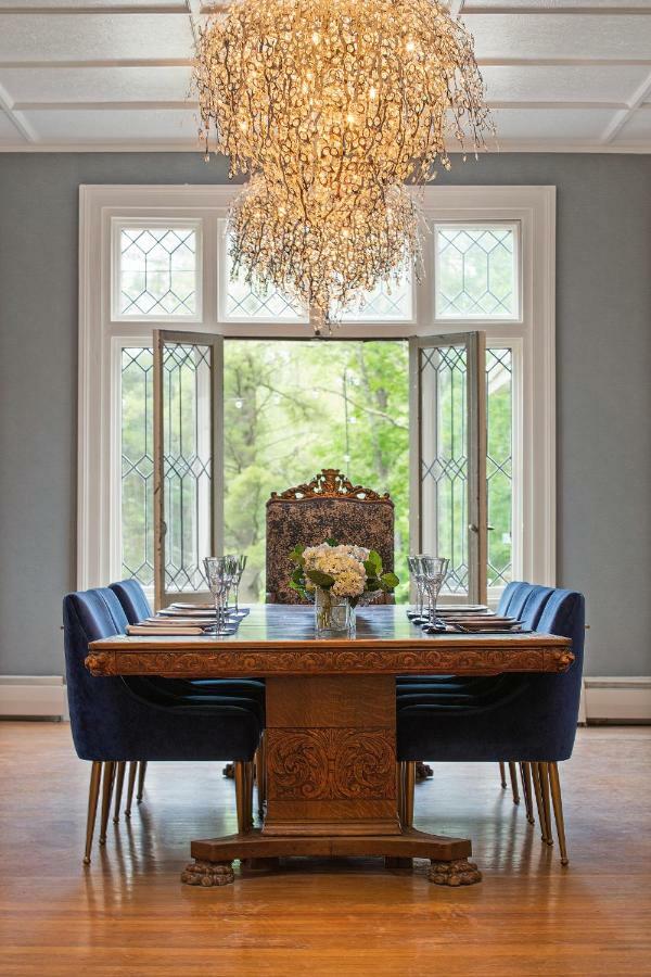 Seven Hills Inn Lenox Bagian luar foto